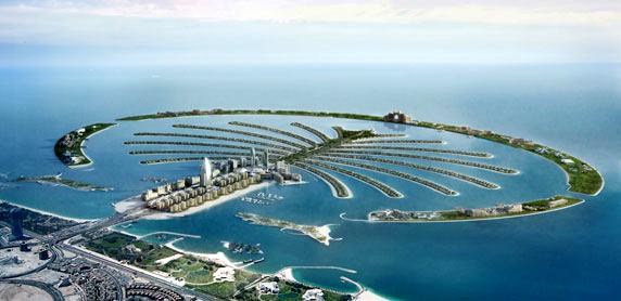 Why is the largest island in the Dubai Islands in the shape of a palm?